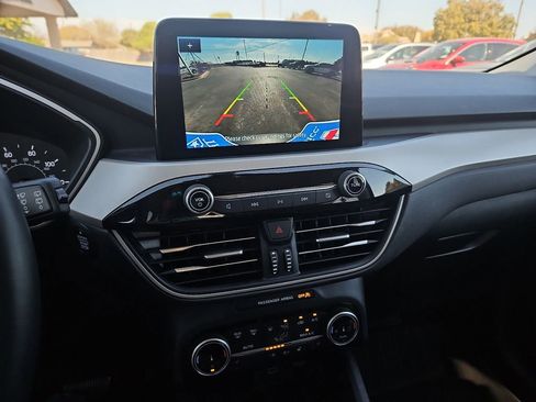 Used 2022 Ford Escape SE w/ Convenience Package image 21