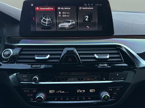 Used 2018 BMW 530i image 22