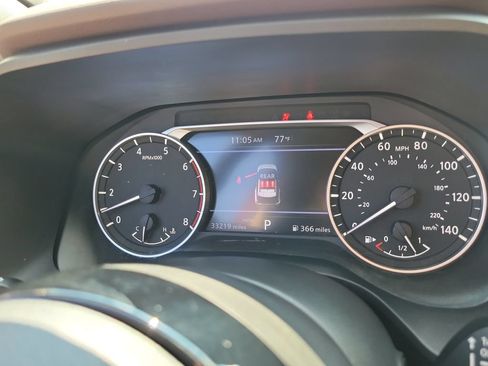 Used 2023 Nissan Rogue SV AWD/4WD image 28