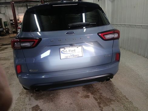 Certified 2024 Ford Escape ST-Line image 23
