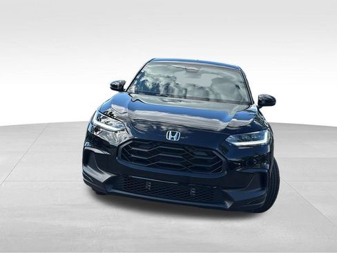 Used 2023 Honda HR-V Sport image 2