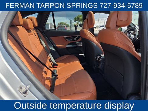 Used 2024 Mercedes-Benz GLC 300 4MATIC image 19