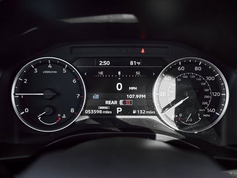 Used 2023 Mitsubishi Outlander SE image 38