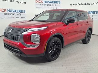 Used 2022 Mitsubishi Outlander SEL Black Edition video 1