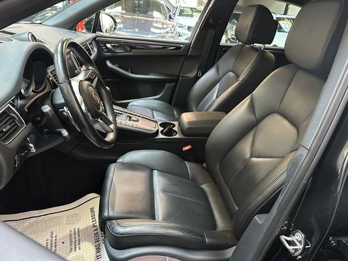 Used 2017 Porsche Macan S AWD/4WD image 16