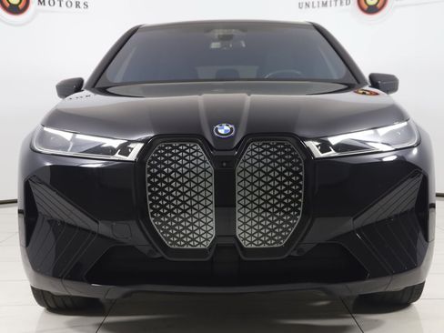 Used 2024 BMW iX xDrive50 w/ Premium Package AWD/4WD image 55