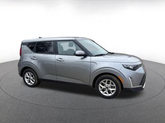 Used 2025 Kia Soul LX w/ LX Technology Package video 2
