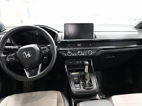 Used 2025 Honda CR-V Sport Touring image 13