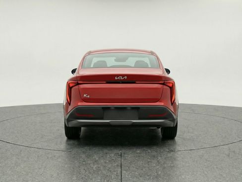 Used 2025 Kia K4 FWD image 7