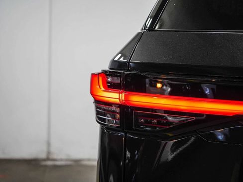 Used 2026 Lexus TX 350 FWD w/ Technology Package image 11