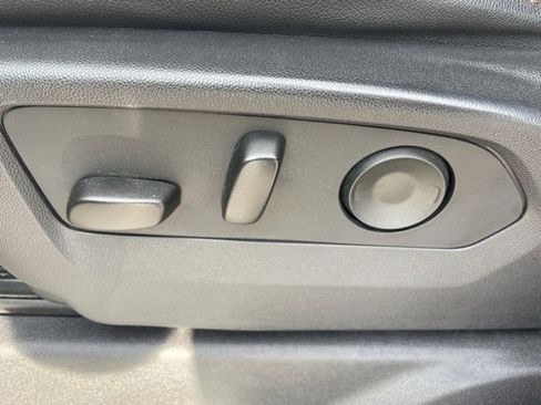 Used 2024 GMC Sierra 2500 AT4 w/ AT4 Premium Plus Package image 14