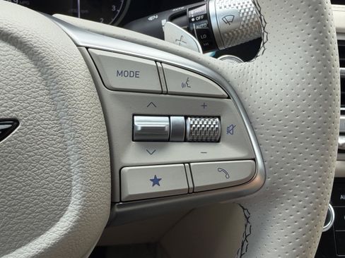 Used 2026 Genesis G70 2.5T Prestige RWD image 36