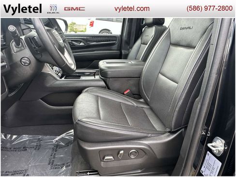 Used 2023 GMC Yukon XL Denali image 21