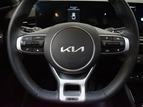 Used 2025 Kia K5 GT-Line w/ GT-Line Premium Package image 12