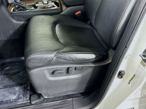 Used 2021 Nissan Armada SL w/ Captain's Chairs Package image 25