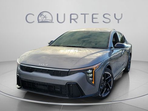 New 2026 Kia K4 GT-Line FWD image 1