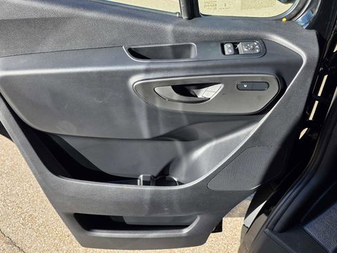 New 2026 Mercedes-Benz Sprinter 2500 image 16