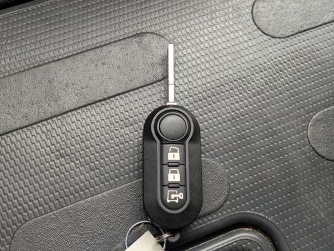 Used 2021 RAM ProMaster 2500 image 28