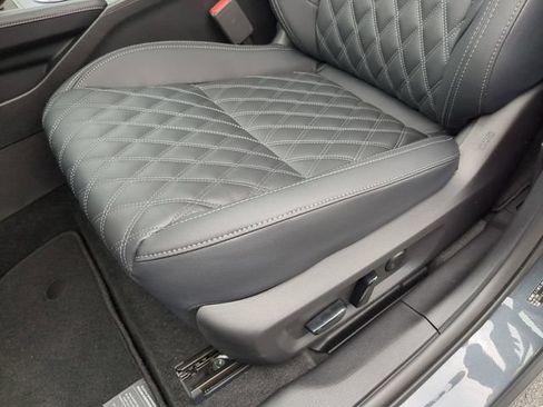 New 2026 Nissan Rogue Platinum AWD/4WD image 14
