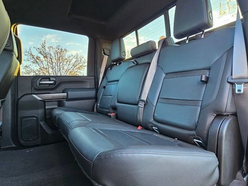 Used 2020 GMC Sierra 2500 Denali w/ Denali Ultimate Package AWD/4WD image 21