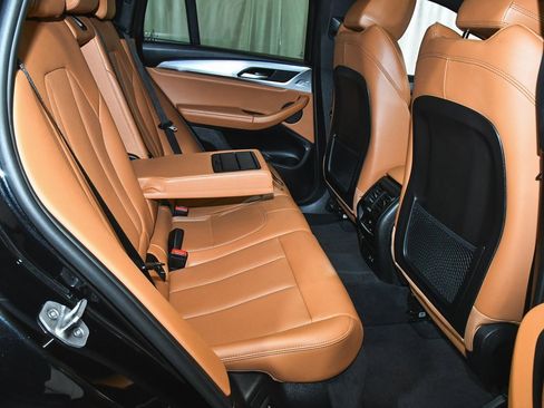 Used 2025 BMW X4 xDrive30i image 62