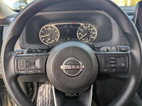 Certified 2024 Nissan Pathfinder S image 27