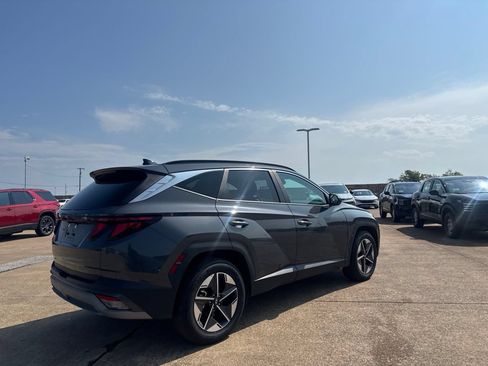 Used 2025 Hyundai Tucson SEL FWD image 23