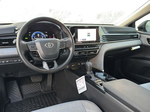 New 2026 Toyota Camry LE image 16