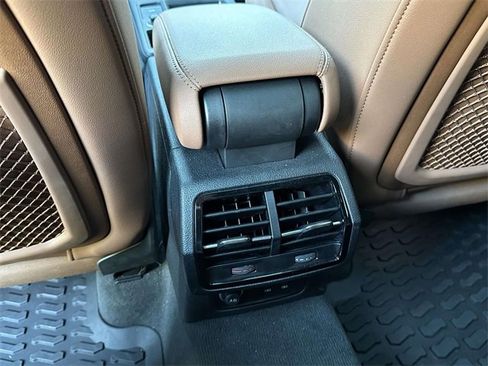 Certified 2025 Audi Q3 2.0T Premium Plus w/ Premium Plus Package image 15