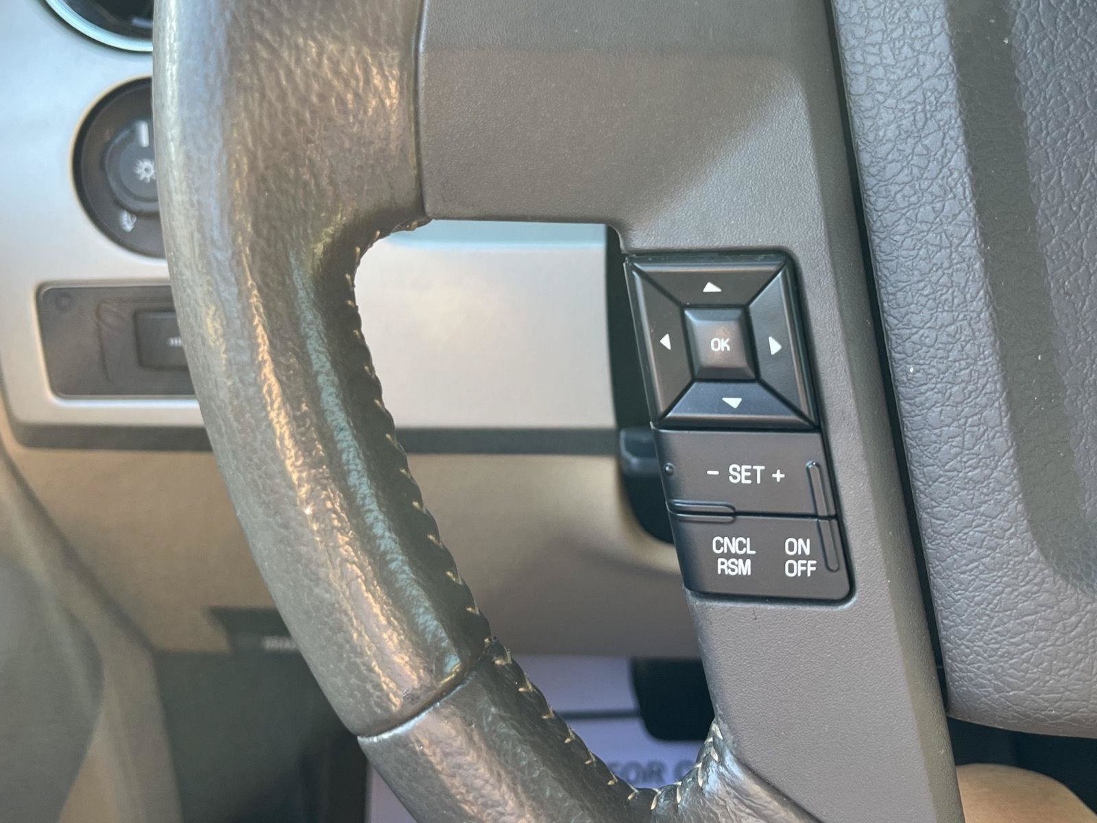 Used 2014 Ford F150 Lariat w/ Equipment Group 501A Mid RWD image 8
