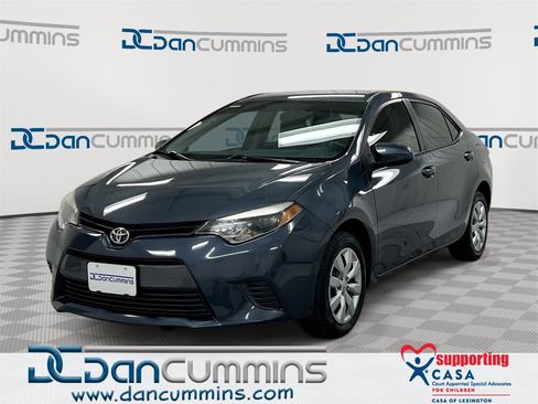 Used 2016 Toyota Corolla LE image 1