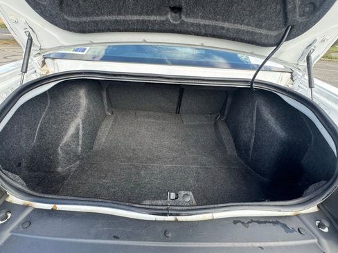 Used 2022 Dodge Challenger R/T w/ Blacktop Package image 32