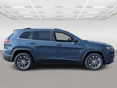 Used 2021 Jeep Cherokee Latitude Plus image 6