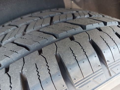 Used 2021 Ford Expedition Max Limited image 9