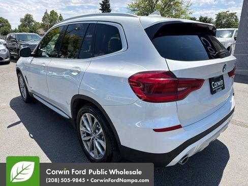 Used 2018 BMW X3 xDrive30i w/ Premium Package AWD/4WD image 7