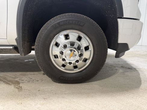 Used 2025 Chevrolet Silverado 3500 High Country w/ High Country Premium Package image 27