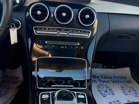 Used 2015 Mercedes-Benz C 300 4MATIC Sedan image 29