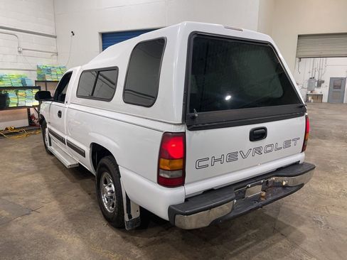 Used 2000 Chevrolet Silverado 1500 2WD Regular Cab w/ Exterior Appearance Pkg image 6