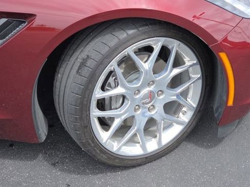 Used 2019 Chevrolet Corvette Stingray Convertible w/ 2LT Preferred Equipment Group RWD image 22