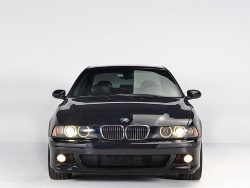 Used 2001 BMW M5 image 3