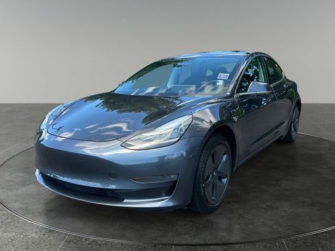 Used 2019 Tesla Model 3 Standard Range Plus RWD image 4