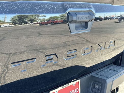 New 2025 Toyota Tacoma SR image 33