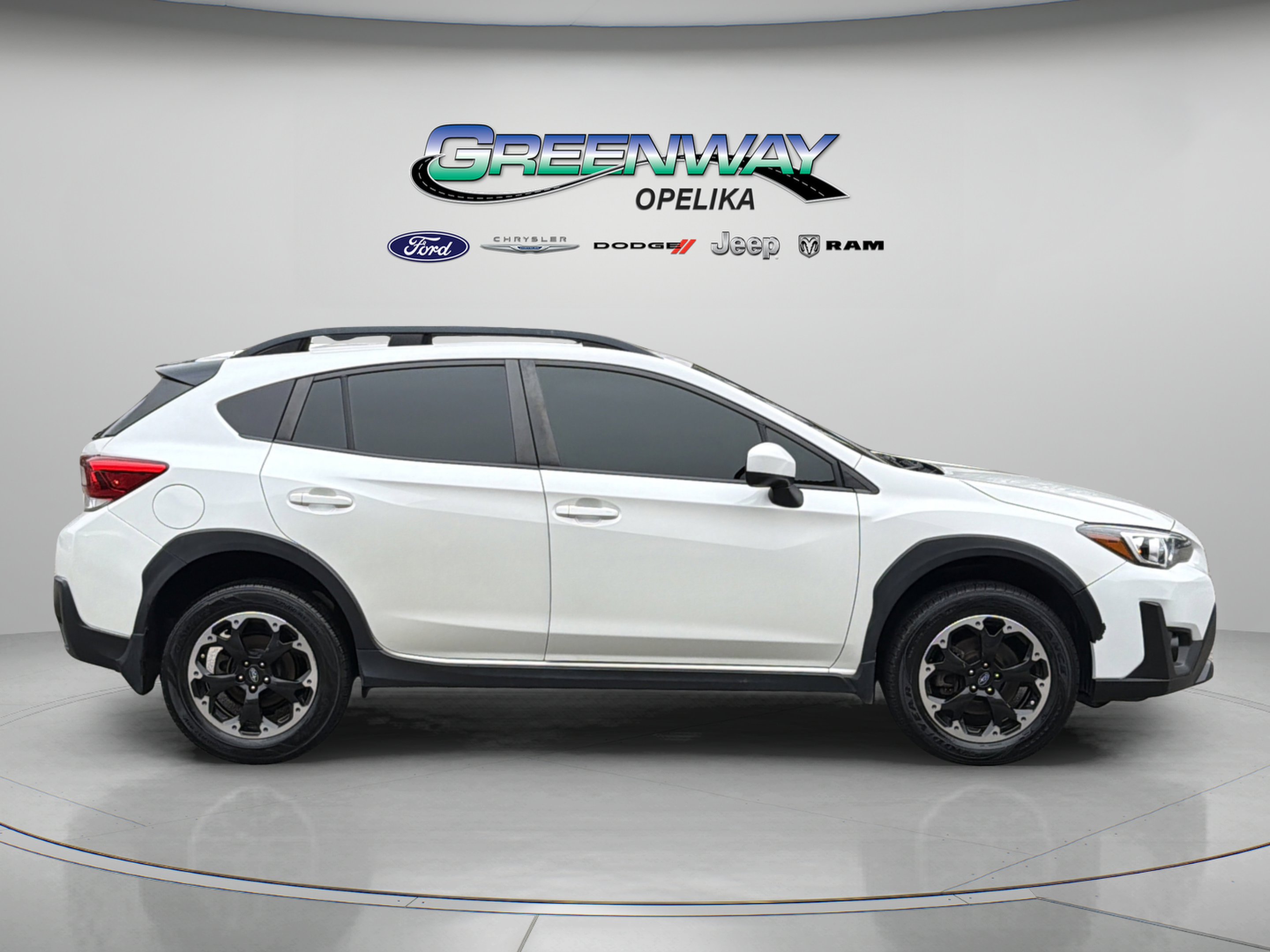 Used 2021 Subaru Crosstrek 2.0i Premium w/ Moonroof Package AWD/4WD image 8