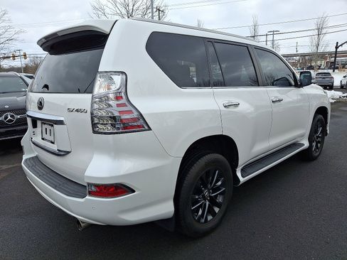 Used 2021 Lexus GX 460 Premium w/ Premium Package image 6