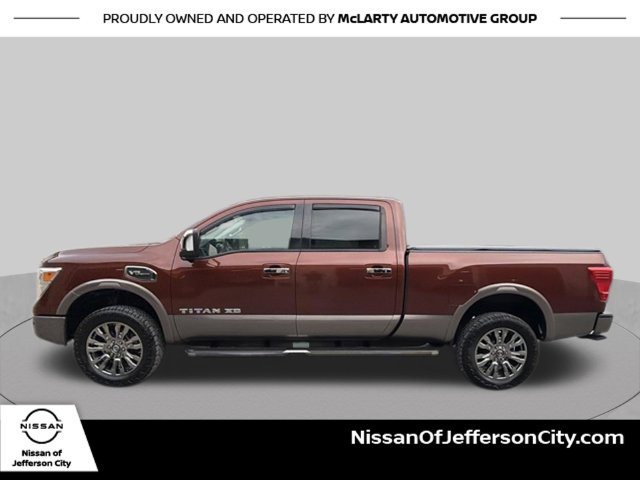 Used 2017 Nissan Titan Platinum Reserve AWD/4WD image 9