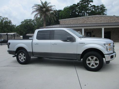 Used 2015 Ford F150 XLT w/ Equipment Group 301A Mid RWD image 21