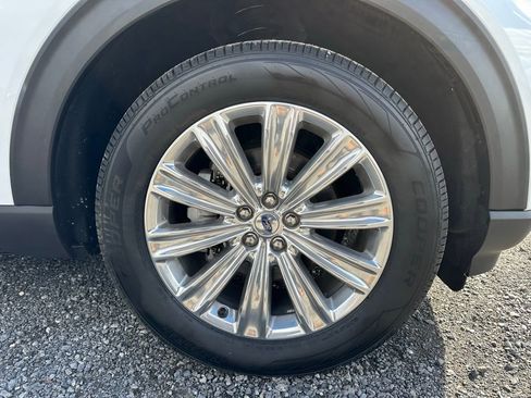 Used 2020 Ford Explorer Limited image 24