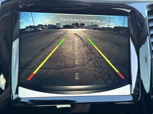 Used 2021 Jeep Cherokee Limited FWD image 20