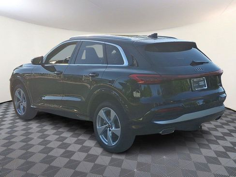 Used 2025 Audi Q5 Premium Plus AWD/4WD image 4
