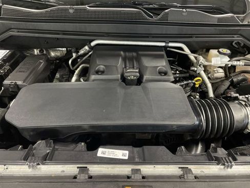 Used 2024 Chevrolet Colorado Z71 w/ Z71 Convenience Package 2 AWD/4WD image 28